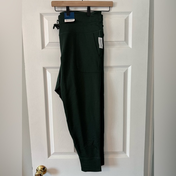 XXL Dark Green CloudComfy Old Navy Joggers 💚 NEW WITH TAGS - Picture 2 of 13
